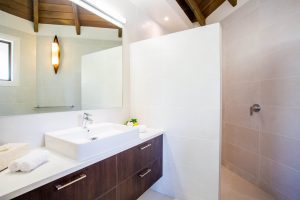 Premium Beachfront Villa - vanity