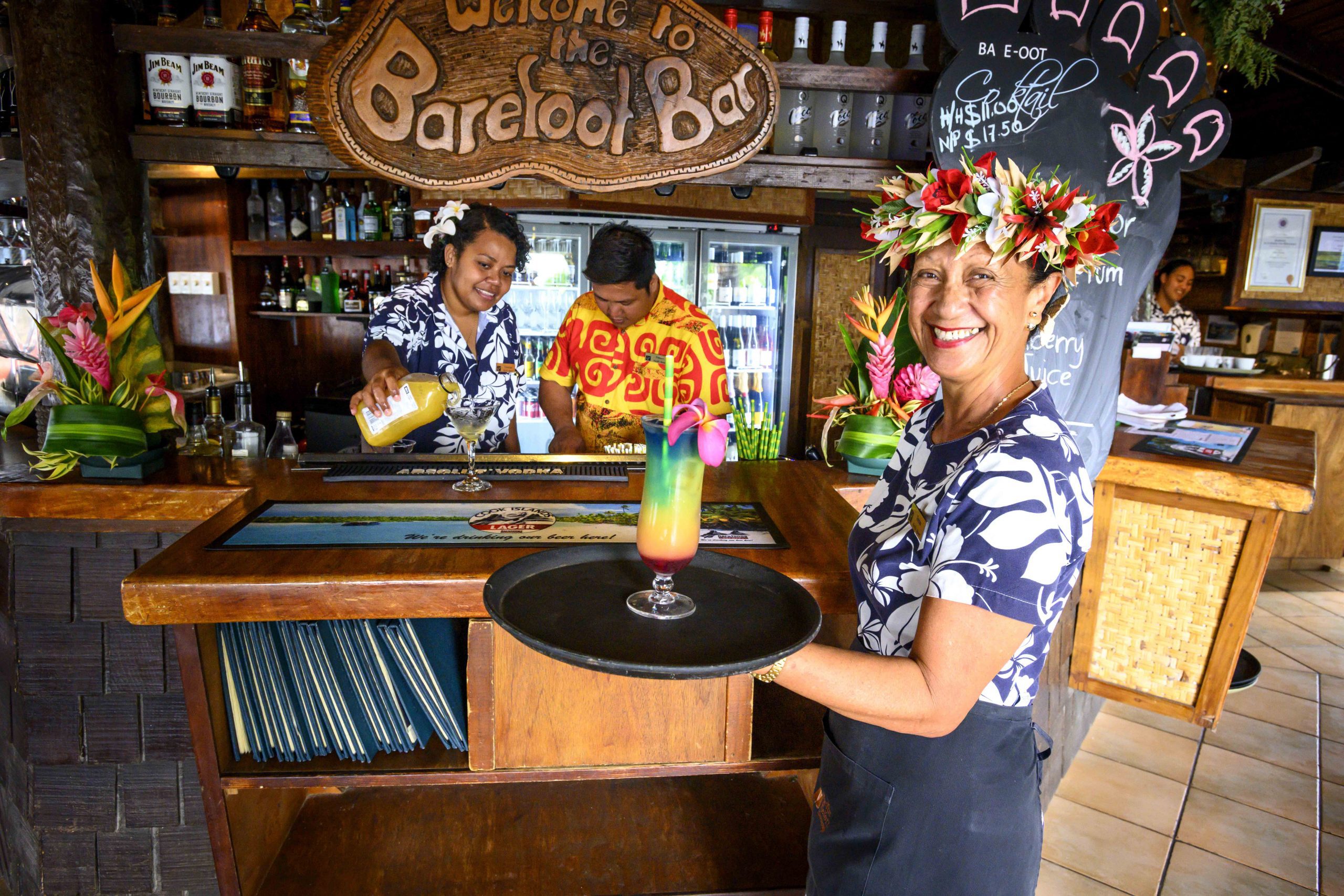 image of cocktail serving at the Pacific Resort Rarotonga Barefoot Bar