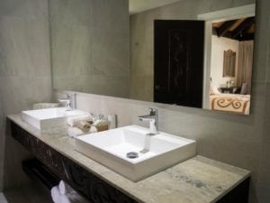 Vanity - Premium Beachfront Suite - Pacific Resort Rarotonga